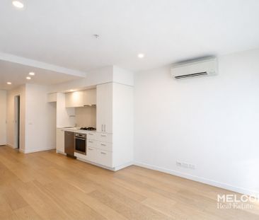 EAST-END SOPHISTICATION AT TRILLIUM APARTMENTS - UNFURNISHED - Photo 6