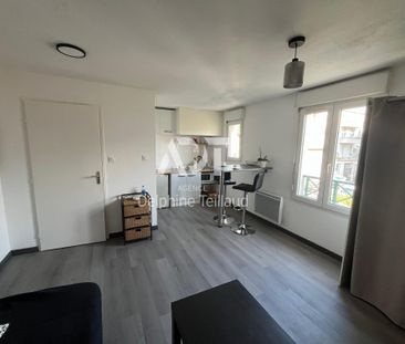 Location Appartement 1 pièce 21m² GRENOBLE 38100 - Photo 2