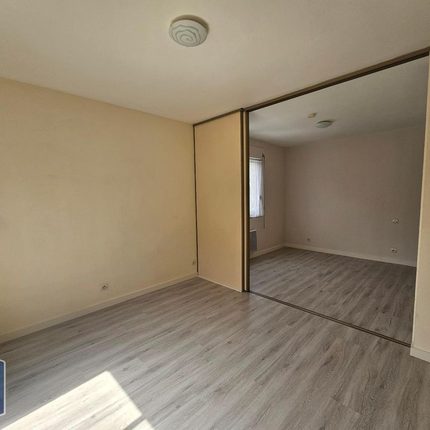 Location Appartement 1 pièce 28m² POITIERS 86000 - Photo 1
