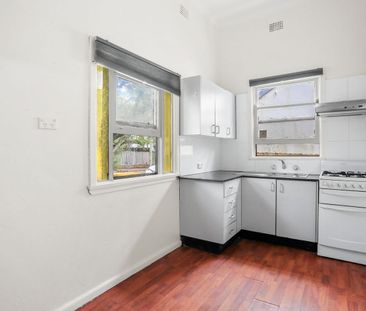 *** STUDIO UNIT IN PERFECT LOCATION*** - Photo 3