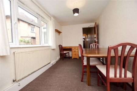 4 bedroom property to rent - Photo 2