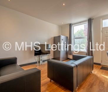 Room 3, 14 Royal Park Grove, Leeds, LS6 1HQ - Photo 1