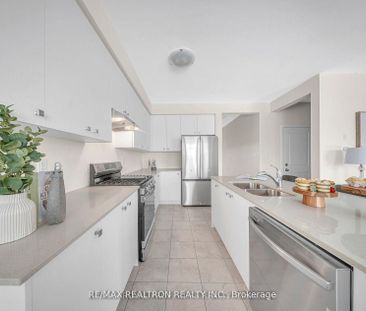 For Lease - 1053 Zircon Manor, Pickering, Ontario - Photo 5