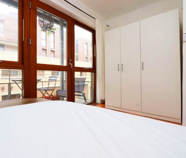 Room in a Shared Flat, Barchester Street, E14 - Photo 6