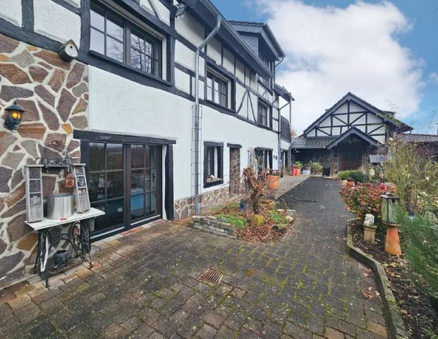 Charmante 3-Zimmer-Wohnung mit Fernsicht über die Höhen des Westerwaldes! Neustadt OT Wied - Foto 1