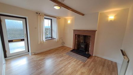 2 bedroom terraced house to rent - Photo 3