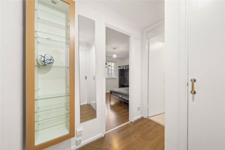 Sopwith Avenue, Chessington, KT9 ground floor flat to rent - Photo 5