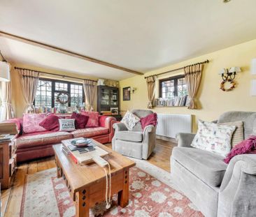 3 bedroom semi-detached house to rent - Photo 6