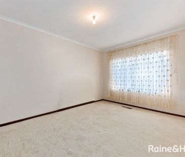 QUALITY AND STYLE, JUST MOVE IN AND RELAX - Photo 5