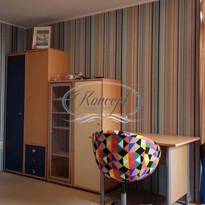 Casa frumoasa cu garaj si curte proprie in Buna Ziua - Photo 1
