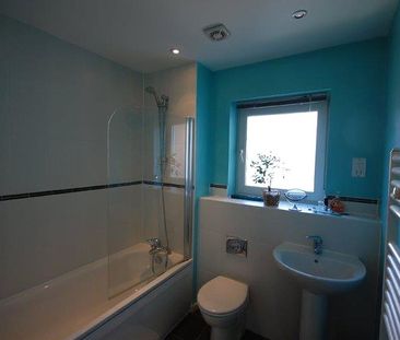 2 bedroom apartment to rent - Photo 6