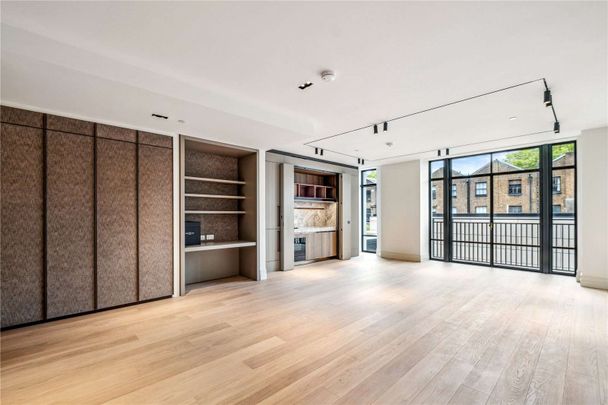 A beautifully designed studio apartment situated in one of the most sought after developments in London - Photo 1