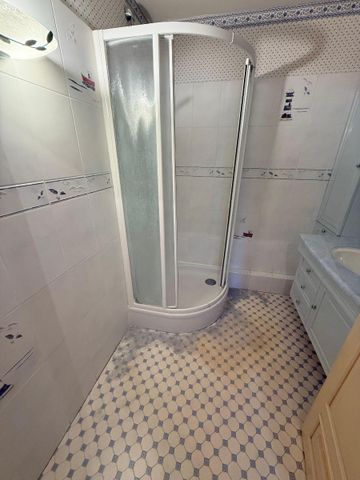 Location Appartement 5 pièces 120m² DOUAI 59500 - Photo 4