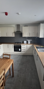 1 bedroom property to rent - Photo 4