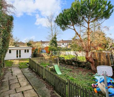 4 bedroom semi-detached house to rent - Photo 1