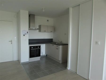 Location appartement 1 pièce - 35m² à Brest (29200) - Photo 4