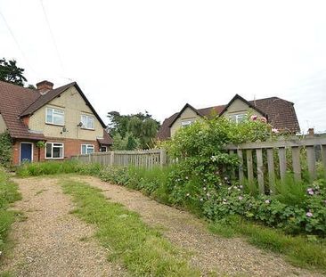 2 bedroom semi-detached house to rent - Photo 6
