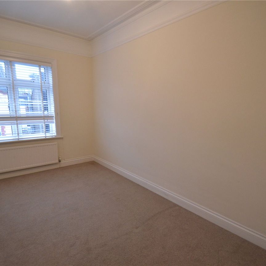 Brighton Road, Purley, CR8 - Photo 1
