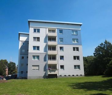 Bei VIVAWEST die Sonnenstrahlen auf dem eigenen Balkon genießen. - Foto 1