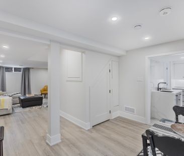 For Lease - 12 Tower Court Unit# Lower, Bradford West Gwillimbury, ... - Photo 4