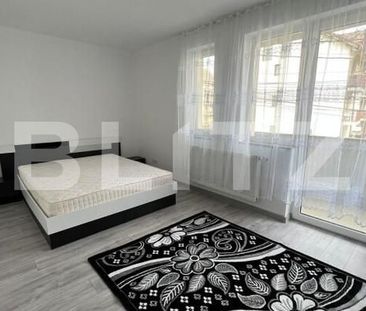 Apartament 3 camere, modern, 68 mp, parcare, zona Florilor - Photo 1