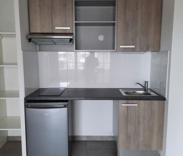 Location Appartement 2 pièces 48m² BASSENS 33530 - Photo 2