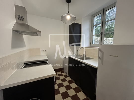 MAISON A LOUER RIVES DU LOIR EN ANJOU 49140 1 CHAMBRE AVEC COUR PRIVATIVE - Photo 1