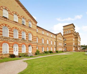 4 bedroom terraced house to rent - Photo 6