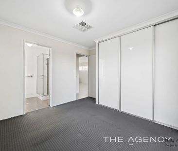 Modern Living in The Heart of Success - Photo 3
