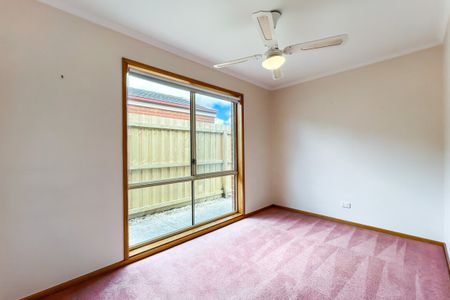 34 Meadenhall Dr St Albans Park - Photo 4