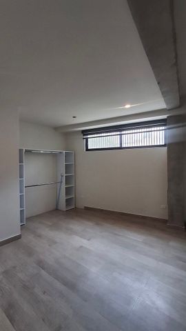 Se renta departamento de 3 recámaras a dos cuadras de Av. Las Ferias - Photo 4