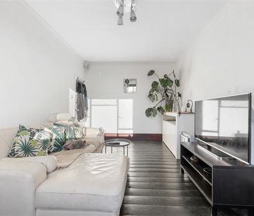 Bevin Court, Islington - Photo 2