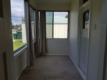 TWO BEDROOM HOME IN THE HEART OF MAYFIELD - Photo 2