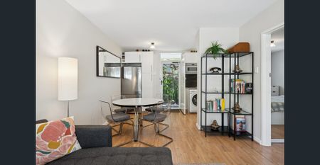 STUNNING 1x1 in HIGHGATE - Photo 3