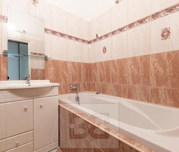 Pronájem bytu 2+1 80 m² - Photo 4