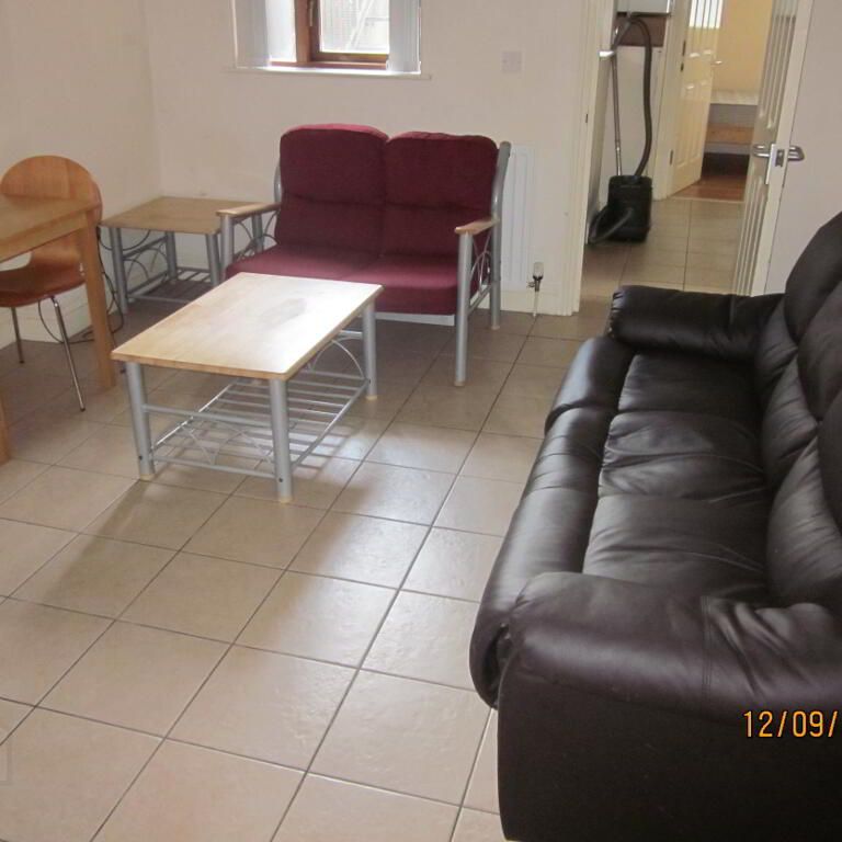 Unit 3, 71 Fitzroy Avenue, Belfast, BT7 1HT - Photo 1