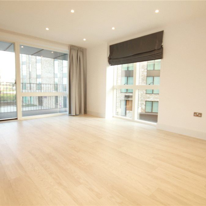 Lakeside Drive, Park Royal, Ealing, London, NW10 7GE - Photo 1