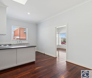 AIR CON, FLOORBOARDS, SPACE FOR A BOAT HOME OPEN SATURDAY 16 MAY AT... - Photo 2
