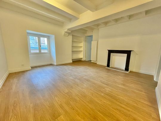 A Louer - Nantes DecrÉ Bouffay - Appartement 2 Pièces Refait A Neuf De 44.01 M² - Photo 1