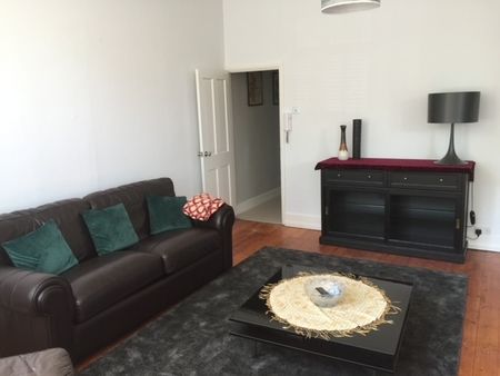 1 Bed Flat, Vanbrugh Hill, SE3 - Photo 2