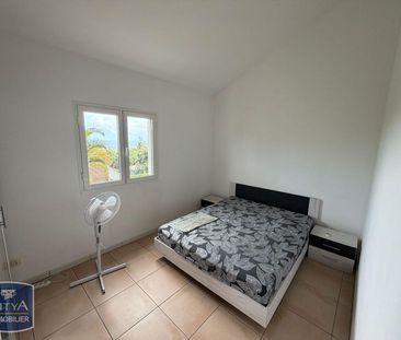 Location Maison 4 pièces 76m² ST PIERRE 97410 - Photo 2