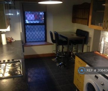 3 bedroom detached house to rent - Photo 4