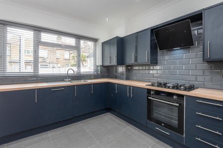 Room in a Shared House, Wanlip Road, E13 - Photo 2