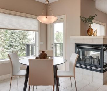 Luxury Living In A Gorgeous Home In Cougar Ridge. - Photo 1