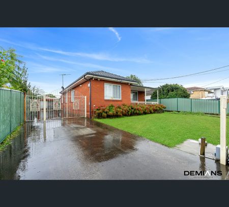 31 Market Street, Moorebank, NSW 2170 - Photo 3
