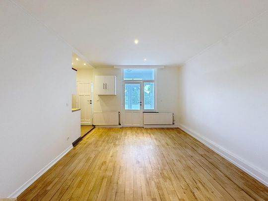 À LOUER – Très bel appartement 1 chambre avec terrasse – Berchem-Sainte-Agathe - Photo 1