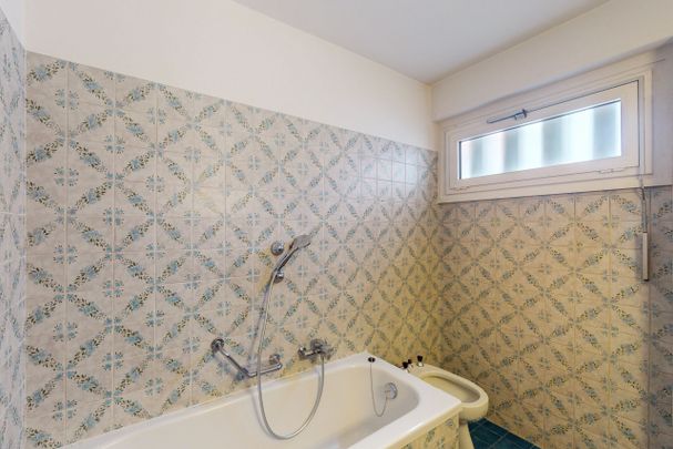 Ampio appartamento con vista sul parco isolino - Foto 1