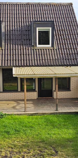 Lingonvägen, Oxelösund - Photo 1