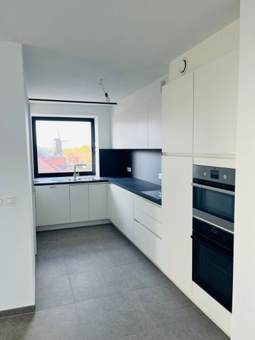 Uniek 3-slaapkamerappartement in het voormalige gemeentehuis van Vleteren - Photo 3