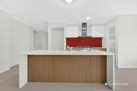 “Stylish and spacious” - Photo 3